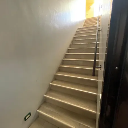 Apartamento Mansardine Metropolitane *