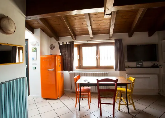Apartamento Mansardine Metropolitane *